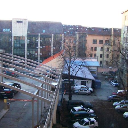 Rooms And Apartments S Belgrade Luaran gambar
