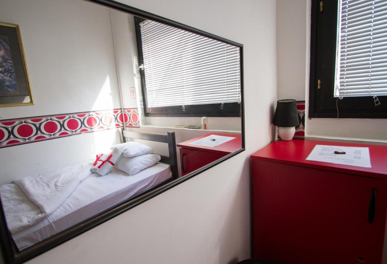 Rooms And Apartments S Belgrade Luaran gambar
