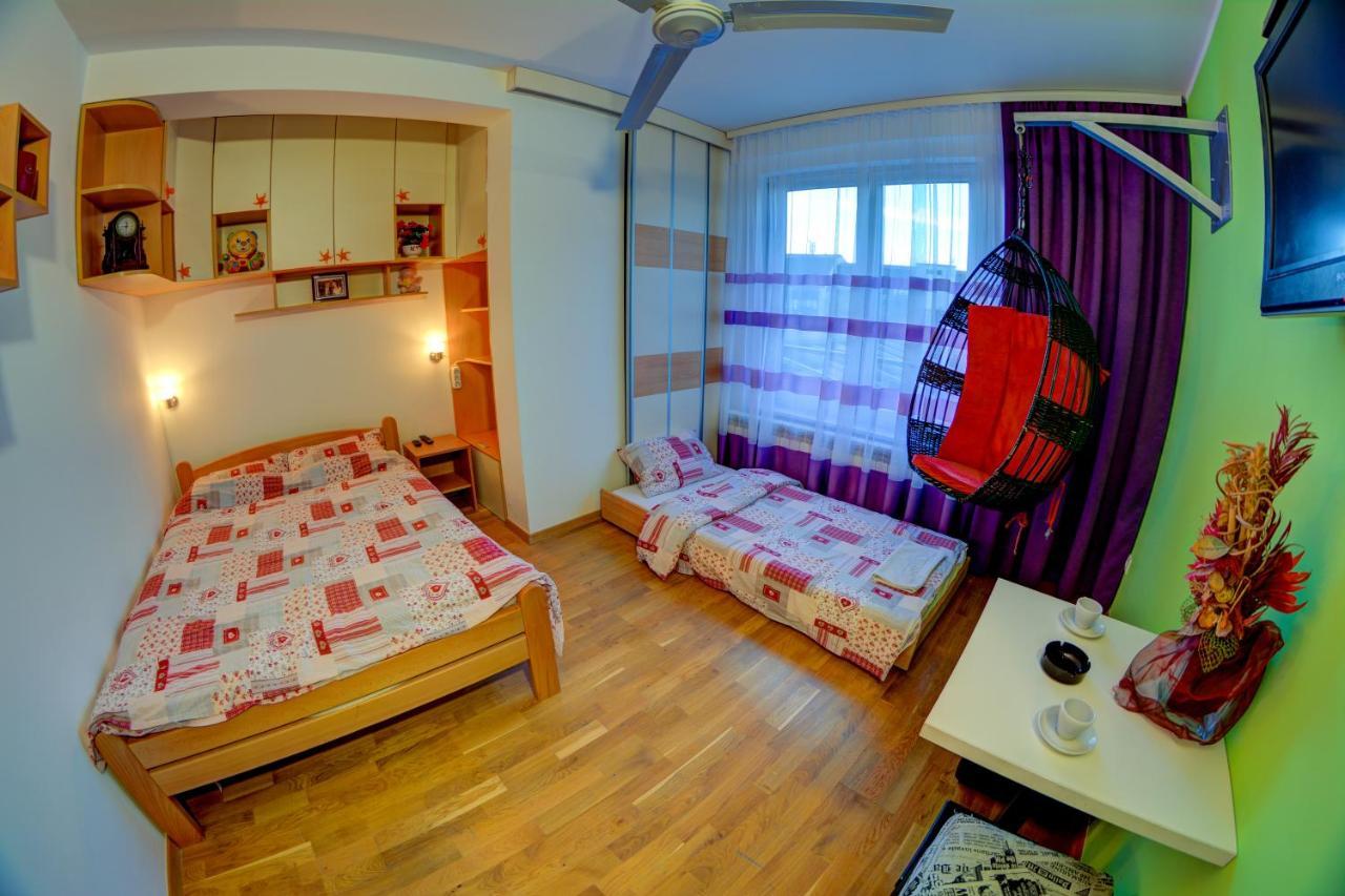 Rooms And Apartments S Belgrade Luaran gambar