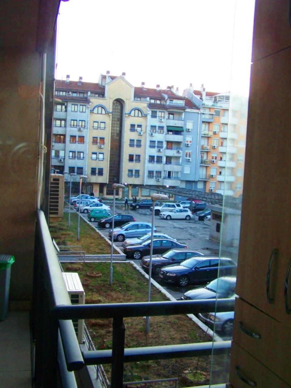 Rooms And Apartments S Belgrade Luaran gambar
