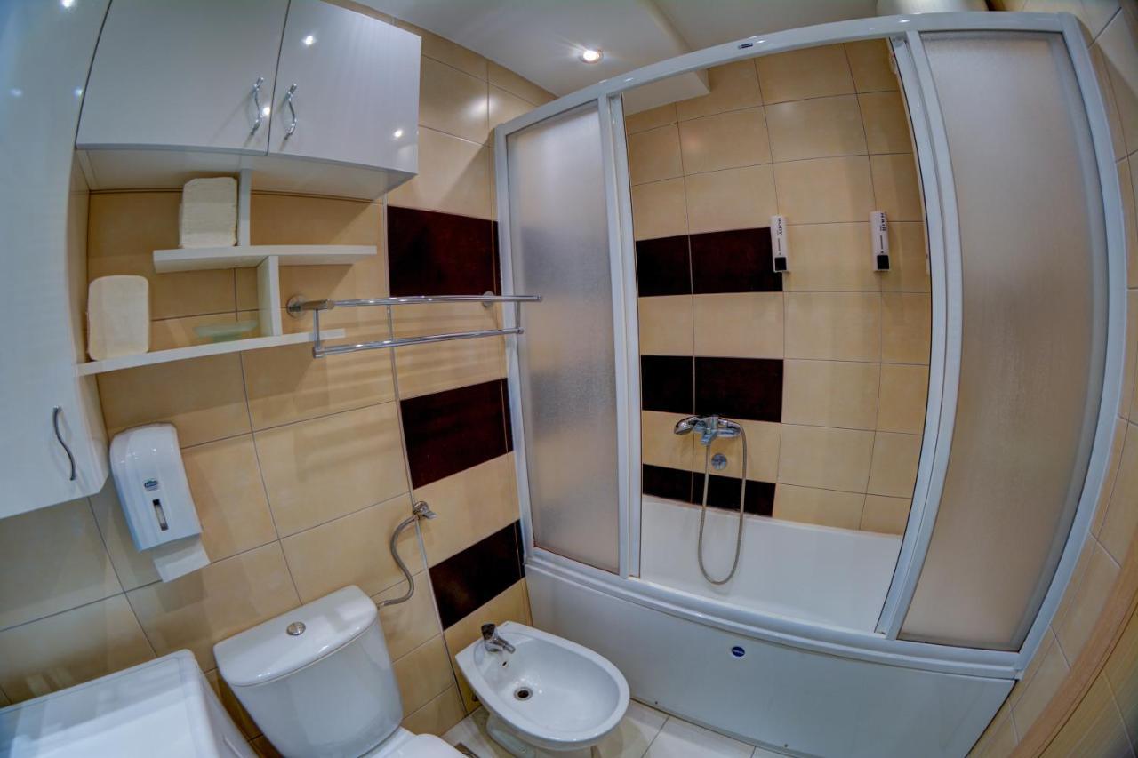 Rooms And Apartments S Belgrade Luaran gambar