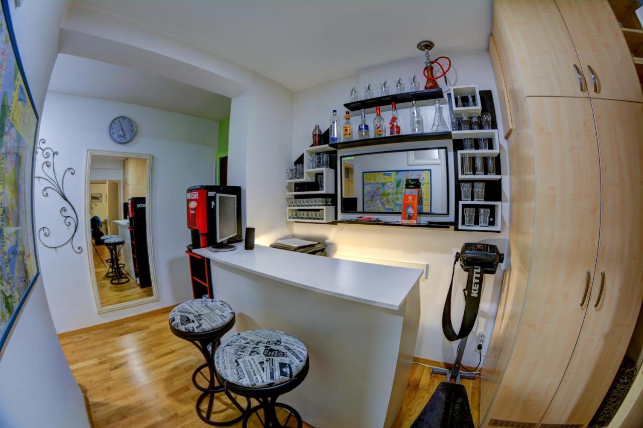 Rooms And Apartments S Belgrade Luaran gambar